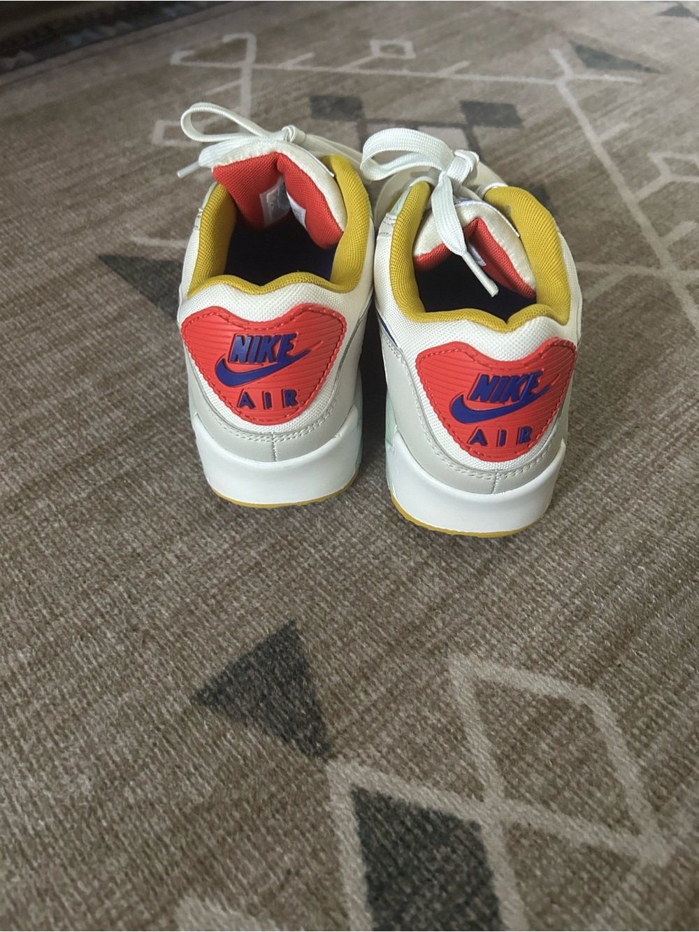 Nike Air Max 90 - Picture 5 of 9